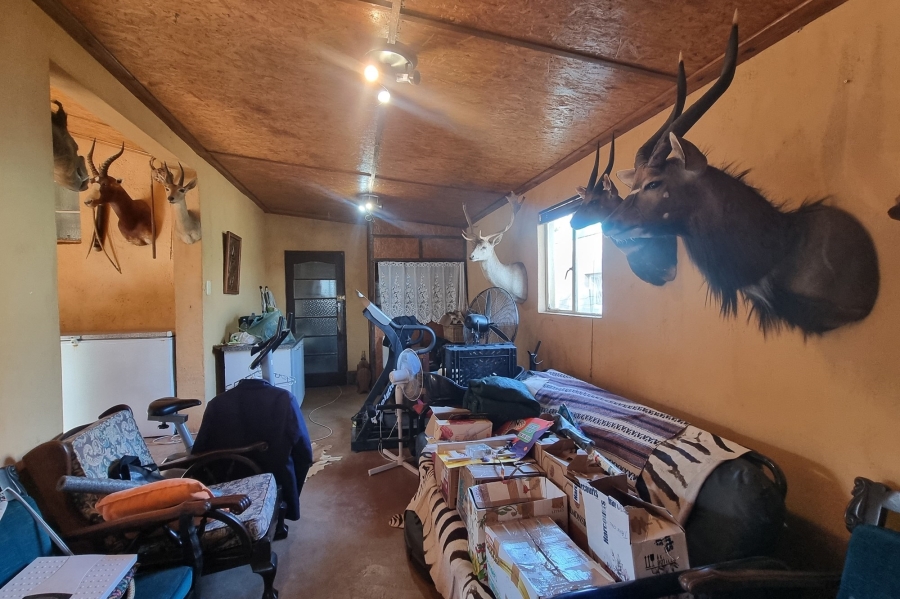 5 Bedroom Property for Sale in Humansdorp Eastern Cape